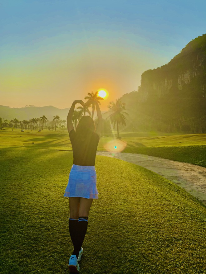 Nữ TikToker chuyên về golf giải đáp thắc mắc liệu có phải con gái lên sân chỉ để săn đại gia - Ảnh 4.