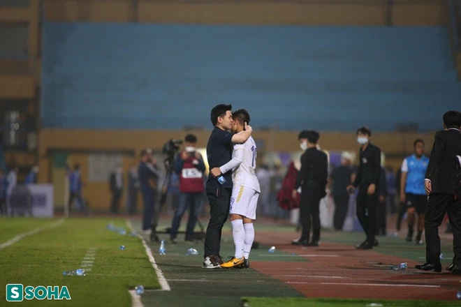 H&agrave; Nội FC tiết lộ cam kết t&igrave;nh cảm, chắp c&aacute;nh cho Quang Hải tỏa s&aacute;ng trời &Acirc;u - Ảnh 2.