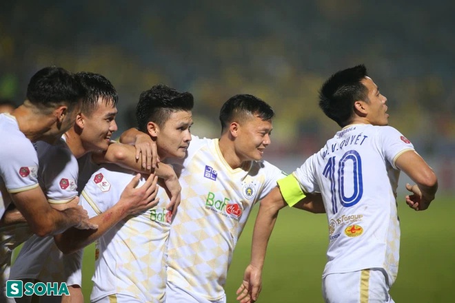 H&agrave; Nội FC tiết lộ cam kết t&igrave;nh cảm, chắp c&aacute;nh cho Quang Hải tỏa s&aacute;ng trời &Acirc;u - Ảnh 3.