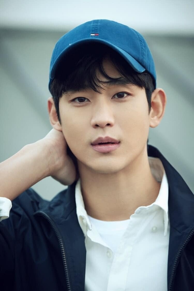 Hoang mang với visual Kim Soo Hyun thời mới vào nghề: Kém sắc tới đâu mà mang tiếng sản phẩm của dao kéo? - Ảnh 1.