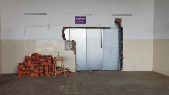 Lạ l&ugrave;ng bệnh viện 1.100 tỉ đồng nhưng... rất nhiều c&aacute;i kh&ocirc;ng - Ảnh 7.