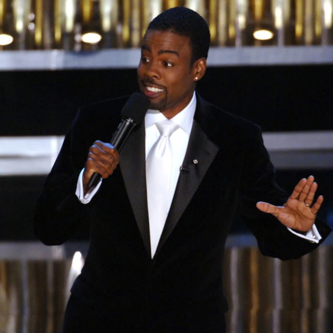 Diễn viên xúc phạm vợ Will Smith, bị tát thẳng mặt trên sân khấu Oscar danh tiếng cỡ nào? - Ảnh 2.