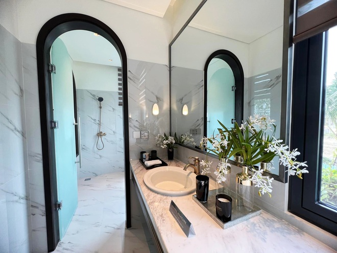Ở ẩn đã lâu, Hằng Túi gây choáng khi bán nhà 123m2 mặt tiền Phố Huế, chốt thêm 5 căn biệt thự biển Hội An giá cả trăm tỷ đồng - Ảnh 11.