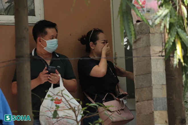 Vụ &ocirc; t&ocirc; lật ngang tr&ecirc;n cao tốc: Đưa thi thể Ph&oacute; Chủ tịch UBND L&ecirc; H&ograve;a B&igrave;nh về TP.HCM - Ảnh 5.