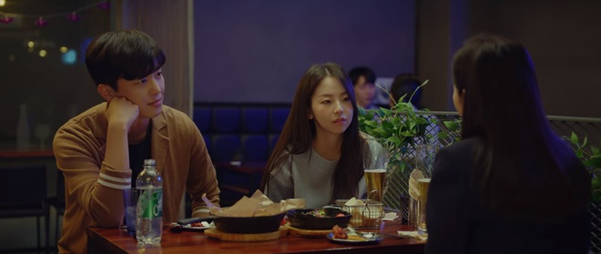 Tuổi 39 tập 6 đẫm nước mắt: Son Ye Jin quỳ gối kh&oacute;c l&oacute;c cầu xin b&agrave; cả, ngất lịm giữa đường chỉ v&igrave; bạn th&acirc;n - Ảnh 2.