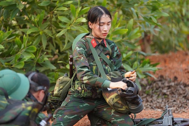 H&ograve;a Minzy đi Sao Nhập Ngũ, c&aacute;c cầu thủ tuyển Việt Nam v&agrave;o b&igrave;nh luận g&igrave; m&agrave; được like rần rần? - Ảnh 5.