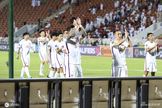 Trung Quốc thành trò cười của bóng đá châu Á, trình độ này mà đòi dự World Cup là mơ hão - Ảnh 2.