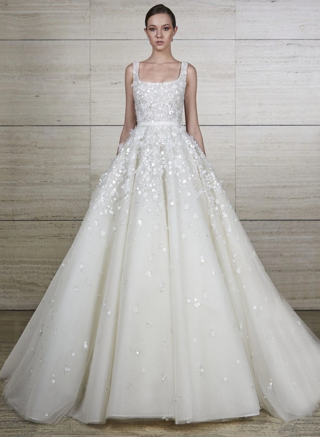 Đã có danh tính hai mẫu váy cưới của Son Ye Jin: Giá gần 1 tỷ, thương hiệu xứng tầm đẳng cấp cô dâu - Ảnh 3.