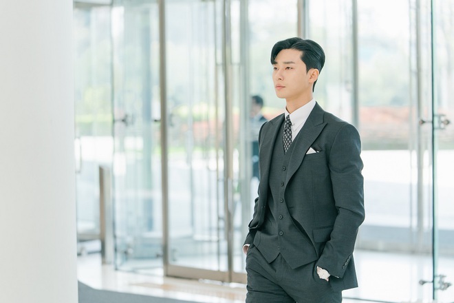 park-seo-joon-plays-ivan-lee-the-perfect-boss-of-mariel-kim-1646382130178661273167.jpg