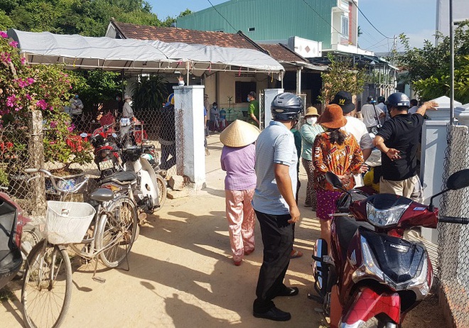 Nam thanh niên chết trong tư thế treo cổ sau nhiều ngày bị dân “xã hội” đòi nợ - Ảnh 1.