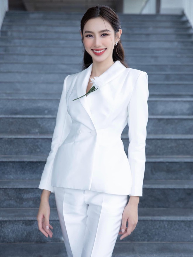 Hoa hậu Thuỳ Ti&ecirc;n dương t&iacute;nh với Covid-19, tạm dừng to&agrave;n bộ lịch tr&igrave;nh ở Nam Mỹ  - Ảnh 10.