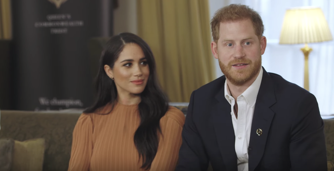 Khoảnh khắc cho thấy Hoàng tử Harry lộ rõ con người thật khi ở bên Meghan khiến dư luận cười chê - Ảnh 3.