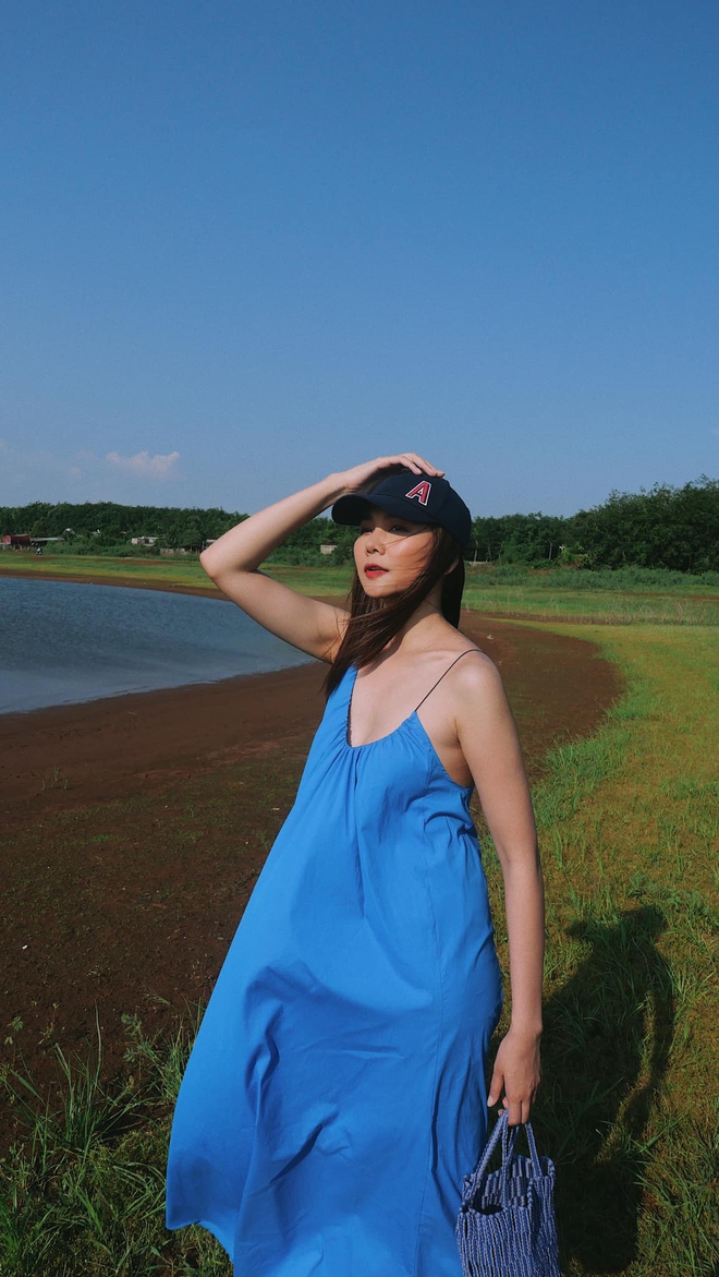 5 mẫu váy mùa hè này chính là tuyệt chiêu hack tuổi của hội mỹ nhân Việt 30+ - Ảnh 8.