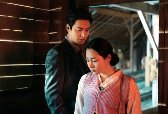 Lee Min Ho bị chê chẳng đọng lại gì ngoài cảnh nóng ở phim mới: Diễn xuất nhạt nhẽo, để nữ chính gánh còng lưng - Ảnh 3.