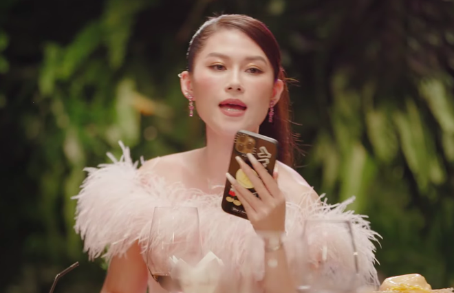 Rich kid mới nổi Ngọc Thanh T&acirc;m lần đầu tiết lộ số dư t&agrave;i khoản, phản ứng của hội bạn th&acirc;n mới bất ngờ! - Ảnh 3.