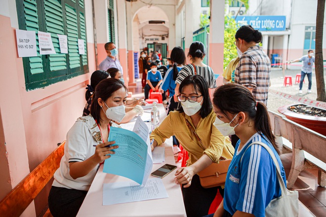 TP.HCM: Bắt đầu ti&ecirc;m vaccine cho trẻ em từ 5 tuổi đến dưới 12 tuổi - Ảnh 2.