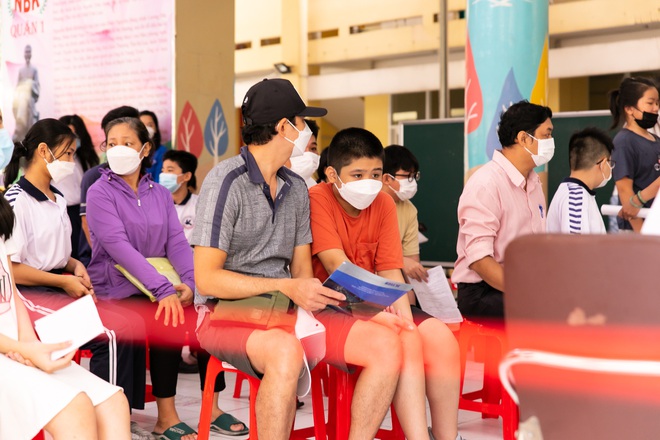 TP.HCM: Bắt đầu ti&ecirc;m vaccine cho trẻ em từ 5 tuổi đến dưới 12 tuổi - Ảnh 4.