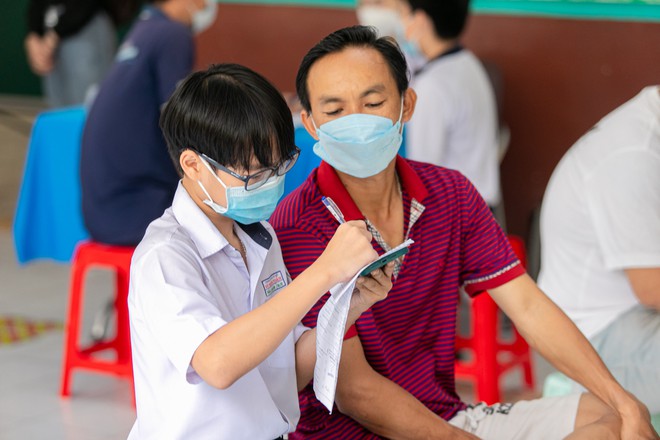 TP.HCM: Bắt đầu ti&ecirc;m vaccine cho trẻ em từ 5 tuổi đến dưới 12 tuổi - Ảnh 9.