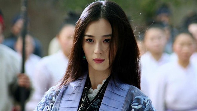 Đ&acirc;y l&agrave; thảm họa thẩm mỹ su&yacute;t thay Lưu Diệc Phi đ&oacute;ng Ti&ecirc;n Kiếm Kỳ Hiệp, sau n&agrave;y lại l&agrave; Chu Chỉ Nhược... xấu nhất m&agrave;n ảnh - Ảnh 6.