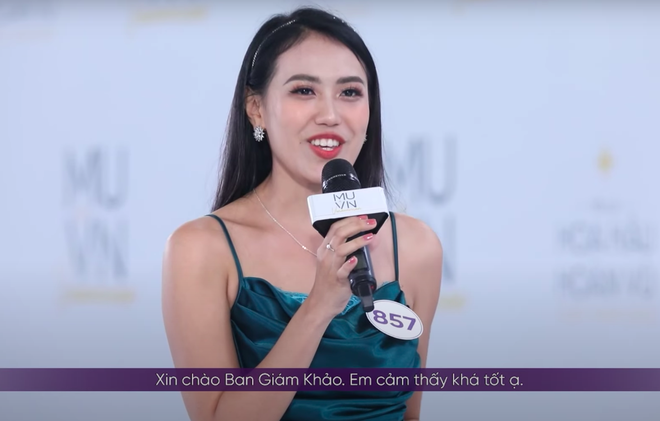 Clip: Giữa dàn mỹ nhân Miss Universe bắn tiếng Anh như nuốt mic, Hương Ly bị Hà Anh chê nói “kém sang” - Ảnh 2.