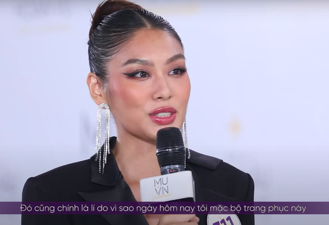 Clip: Giữa dàn mỹ nhân Miss Universe bắn tiếng Anh như nuốt mic, Hương Ly bị Hà Anh chê nói “kém sang” - Ảnh 7.