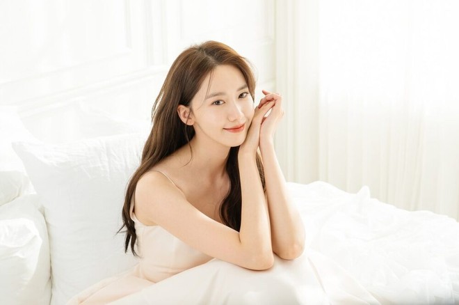 Yoona (SNSD) không hổ danh bà tổ visual: Cấp 2 đã xinh ngất ngây, ở đâu cũng nổi bần bật! - Ảnh 3.