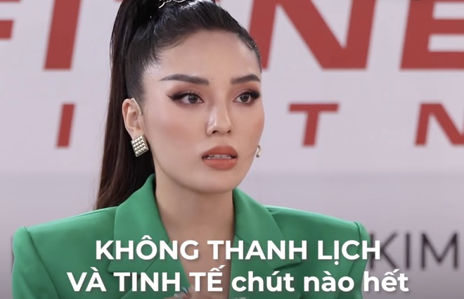 Lỡ mặc áo quá gợi cảm đi thi Hoa hậu, cô gái bị Kỳ Duyên chấn chỉnh: Không thanh lịch và tinh tế chút nào hết! - Ảnh 4.