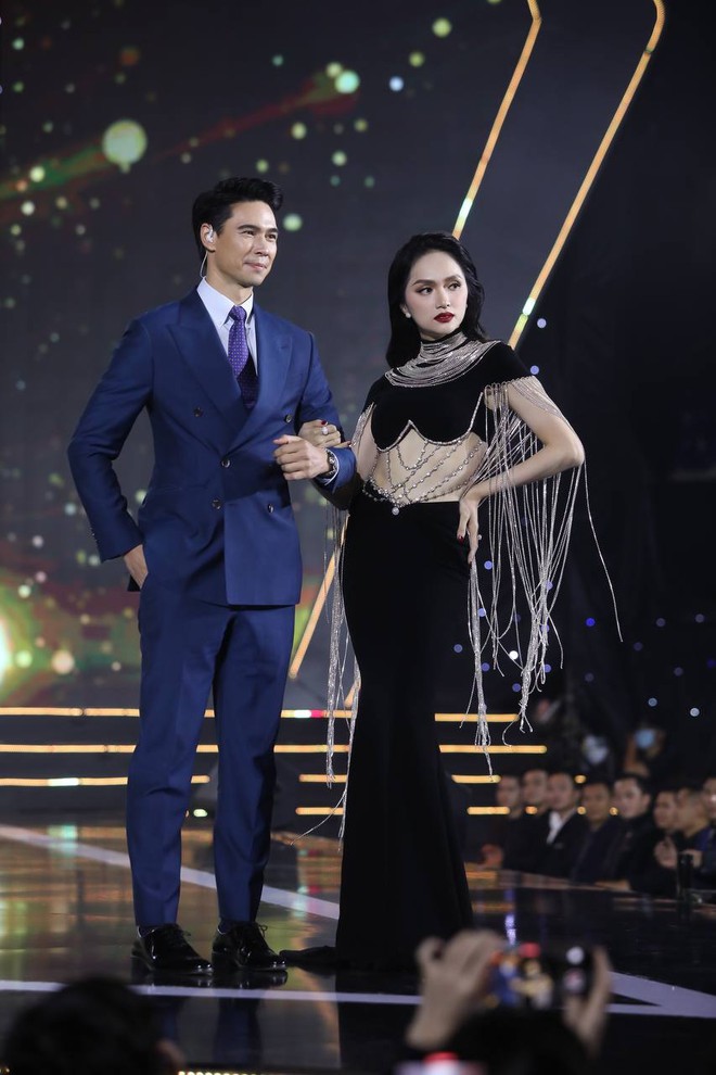 Clip: Hương Giang - Xuân Lan - Hà Anh catwalk trên nền nhạc câu nói viral, hứa hẹn gây sốt TikTok! - Ảnh 7.