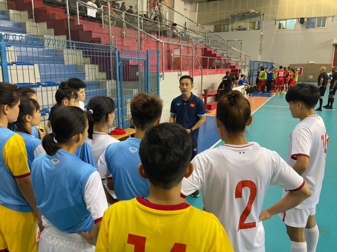 Đánh bại đội bóng hạng 49 thế giới, ĐT Việt Nam khẳng định sức mạnh trước thềm SEA Games - Ảnh 2.
