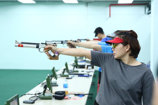 Lộ diện tay súng hot girl - niềm hy vọng giành HCV SEA Games của Việt Nam - Ảnh 8.