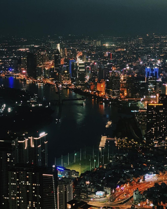 Bỏ 4 triệu đi trực thăng 540 tỷ để ngắm nh&igrave;n TP.HCM từ tr&ecirc;n cao trong 20 ph&uacute;t - tour trải nghiệm hot nhất dịp lễ n&agrave;y liệu sẽ như thế n&agrave;o? - Ảnh 13.