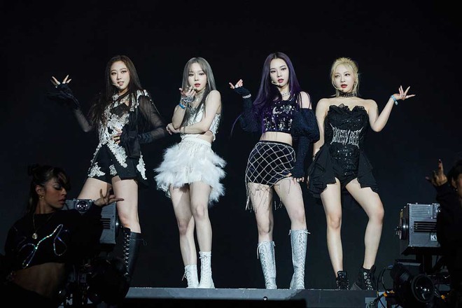 Jennie (BLACKPINK) chỉ gh&eacute; qua Coachella sương sương vẫn vượt mặt nhiều nghệ sĩ trong top t&igrave;m kiếm, ngộ ha? - Ảnh 11.