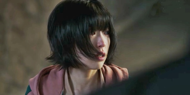 Phim Hàn có tạo hình đỉnh nhất năm đây rồi: Nữ chính khóc mà đẹp vô thực, Ji Chang Wook giống nam thần Conan thế này? - Ảnh 7.