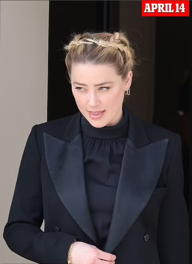 Amber Heard criticized Johnny Depp for being uncool, but turned herself into a villain version of him - Photo 4.