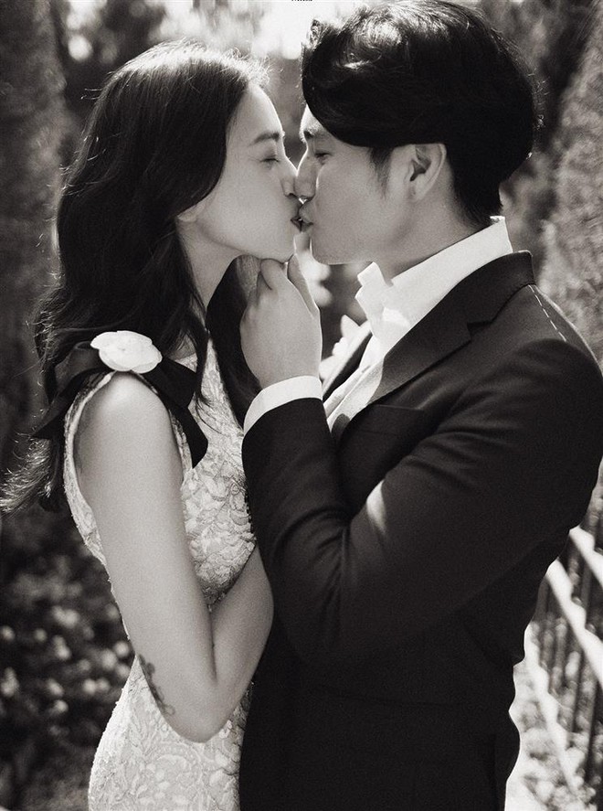 Thêm ảnh cưới của Ngô Thanh Vân và Huy Trần, cô dâu chú rể khiến dân tình lụi tim vì 1 khoảnh khắc - Ảnh 2.