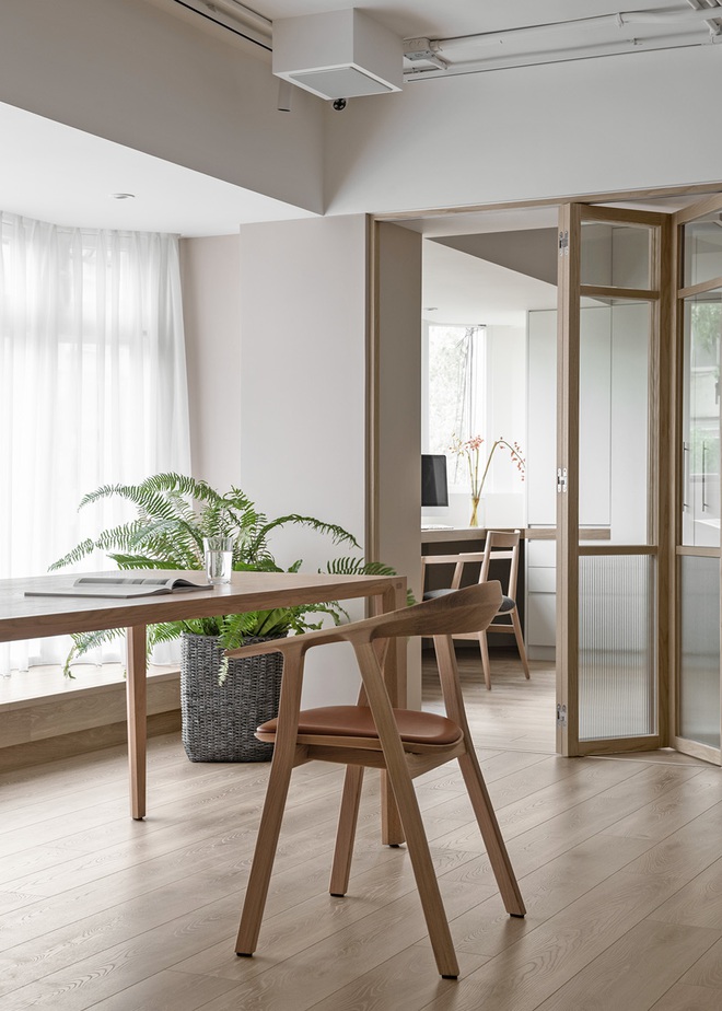 Căn hộ xuống cấp 50 năm tuổi &ldquo;lột x&aacute;c&rdquo; ho&agrave;n hảo vừa tho&aacute;ng vừa đẹp nhờ phong c&aacute;ch Nhật Bản - Ảnh 11.