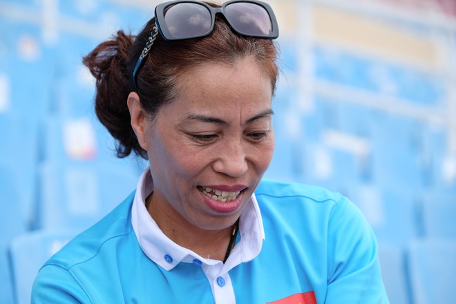 Nữ ho&agrave;ng điền kinh của 27 năm về trước một lần nữa xuất hiện ở SEA Games: 2 năm trườn b&ograve; để sống, cuộc đời tặng th&ecirc;m cho t&ocirc;i 1 tấm huy chương v&agrave;ng - Ảnh 7.