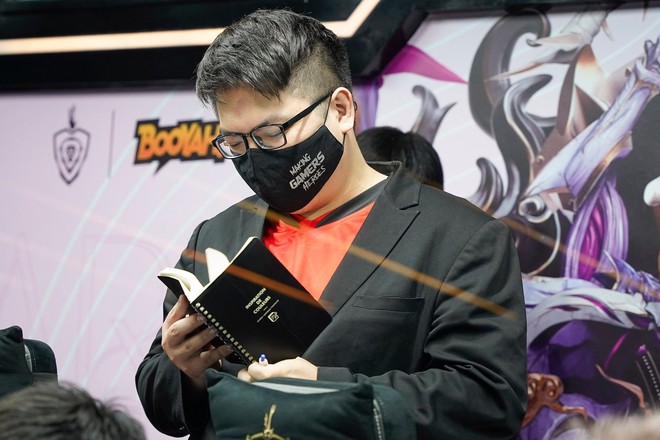 Team Flash đứng trước th&aacute;ch thức BO21 kinh điển tại ĐTDV m&ugrave;a Xu&acirc;n 2022, nh&agrave; vua c&oacute; thể trở lại? - Ảnh 2.