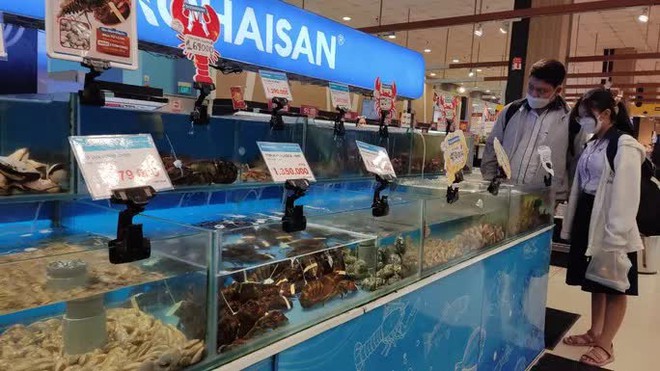  Ghẹ biển tăng gi&aacute; chưa từng thấy, hải sản h&uacute;t h&agrave;ng  - Ảnh 5.
