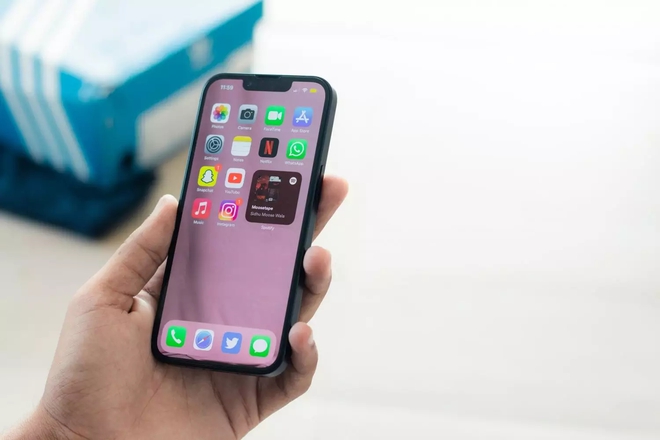 iOS 15.4.1 là một cú lừa: iPhone vẫn hao pin như chưa từng cập nhật? - Ảnh 3.