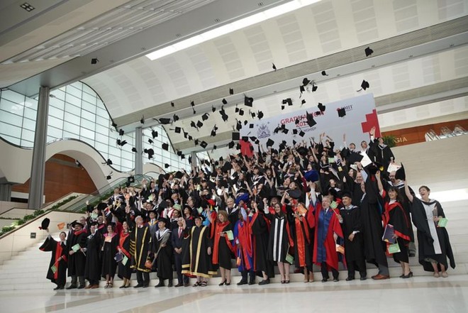 news more than 1 000 rmit fresh graduates from 11 university programs celebrated their newly acquired academic degrees 16494771657291646882848