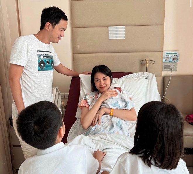 H&agrave; Tăng bất ngờ trải l&ograve;ng h&agrave;nh tr&igrave;nh 7 năm l&agrave;m mẹ, n&oacute;i g&igrave; m&agrave; netizen đồng cảm ngay? - Ảnh 3.