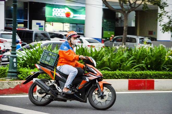 Cảnh báo: Chiêu trò lừa đảo tinh vi nhắm vào các shipper, không cẩn thận dễ nhận ngay trái đắng! - Ảnh 1.