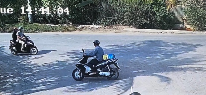 Kẻ cướp h&agrave;ng loạt tiệm v&agrave;ng ở TP Thủ Đức đ&atilde; bị bắt - Ảnh 3.