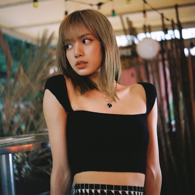 Summer shirt style makes Lisa fall in love: It's easy to wear and flatter, I like the cheap price from only 163k to buy a similar model - Photo 12.