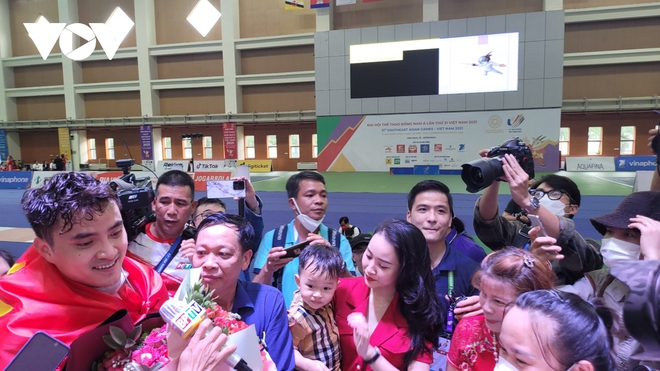 SEA Games 31 ngày 13/5: Đoàn thể thao Việt Nam tạo cơn mưa vàng - Ảnh 16.