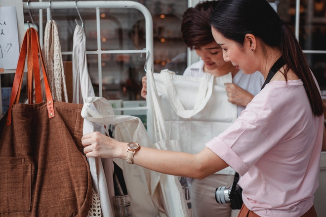 B&iacute; k&iacute;p chuẩn bị h&agrave;nh l&yacute; để c&oacute; chuyến du lịch xanh - Ảnh 3.