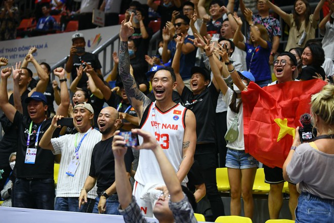 Đội tuyển bóng rổ nữ Việt Nam giành chiến thắng lịch sử trước Philippines - Ảnh 5.