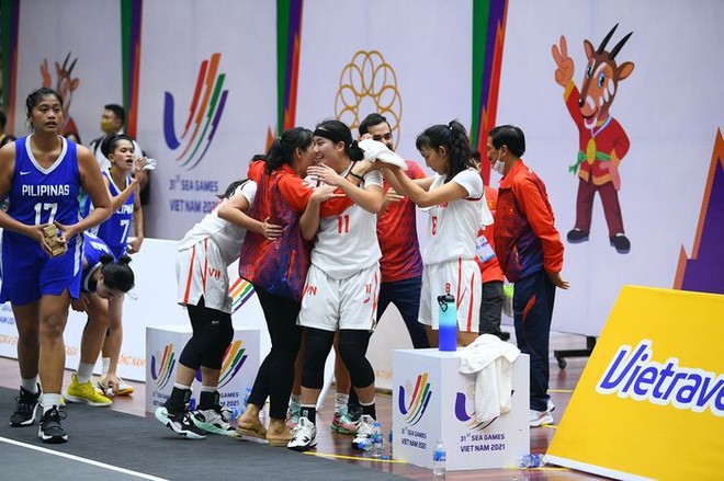 Đội tuyển bóng rổ nữ Việt Nam giành chiến thắng lịch sử trước Philippines - Ảnh 7.
