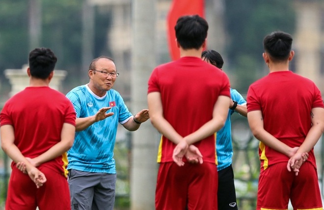 Thầy Park Hang-seo yêu cầu từng học trò tự chỉ ra lỗi sau trận gặp U23 Myanmar  - Ảnh 2.
